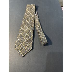 Perry Ellis 100% Silk Vintage Portfolio Gold Blue And White Necktie